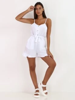 Combi-short à Volants Et à Boutons 5 Combi-short à Volants Et à Boutons -Look De Femme Soldes Boutique R03 3428 WHT 3