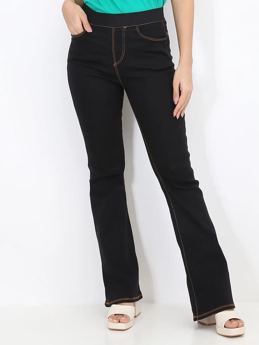 Jegging Flare Avec Coutures Contrastantes 1 Jegging Flare Avec Coutures Contrastantes
